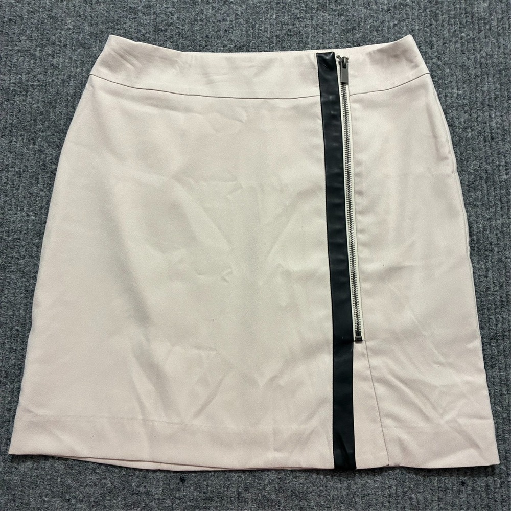Banana Republic Womens Skirt Size 2 Beige Black Trim Zipper Front Workwear